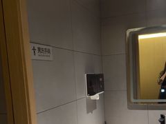 -耳湾躺式采耳SPA馆(保利五月花店)