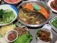 -大龙燚火锅(天安云谷店)