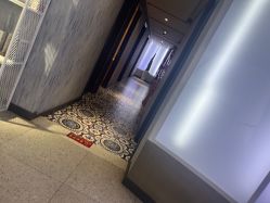 -PE SALON