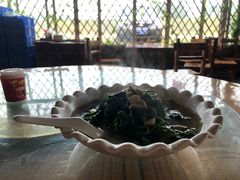 -堤边美食