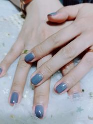 -吉吉靓甲美睫