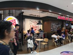 等位区-汉堡王(龙德广场店)