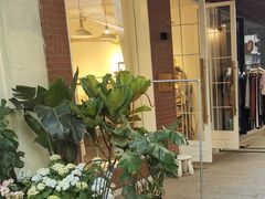 -泉乐坊步行街(烟酒特产平价超市店)