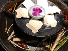 -渝涯重庆豆花老火锅(中赢国际店)