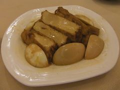 卤蛋拼豆腐-金鮀岛潮州酒家