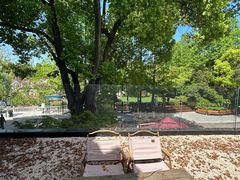 -J Create城市露营咖啡·简餐·宠物(上海动物园店)