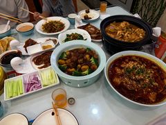 -大鸭梨烤鸭店(金顶街店)