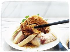 -月亮房·白斩鸡(娄山关路店)