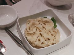 -七欣天香辣蟹火锅(闵行浦江欢乐颂店)