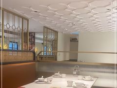 -粤港湾砂锅粥·宵夜(宝龙店)