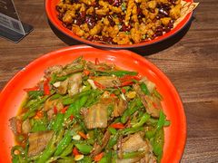 -泥糊破店川菜小酒馆·夜宵(徐家汇店)