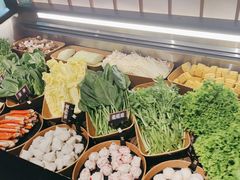 -牛YO寿喜烧·铁板烧和牛火锅自助(市府恒隆店)