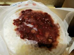 红豆西米鲜奶-百花传统甜品店(原址店)