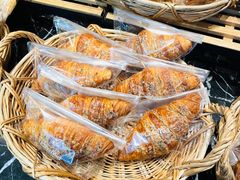 蒜香干酪可颂-可莎蜜兒(金城店)