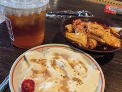 -张翻越·川渝冒菜·武汉黑鸭煲(城北万象城店)