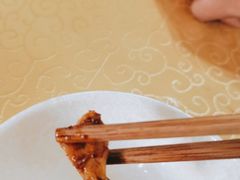 -茅屋大酒店