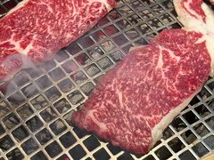 -铭牛烧肉·和牛海鲜自助(高新月牙湖店)