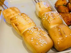 蜜汁小馒头-木屋烧烤(龙湖天街店)