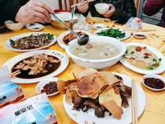 -荣生萝卜汤饭店
