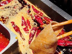 -洞子口重庆鲜货火锅(楚翘城旗舰店)