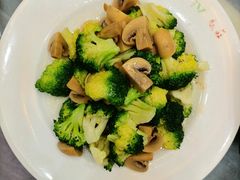 鲜蘑西兰花-晋阳饭庄(虎坊桥店)