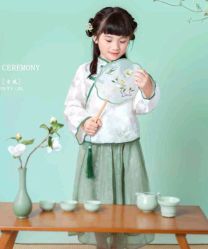 -童画王国儿童摄影(吉大店)