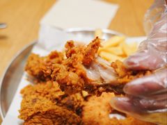 lele鲜炸鸡小吃拼盘-乐凯撒披萨(喜荟城店)