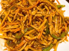 小鱼香肉丝-陈傻子餐厅(世纪都会店)