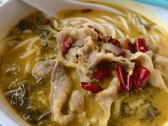 -三千粉牛肉米粉(来客茂店)
