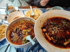 -川流不息·地道川菜·小龙虾(新松江路店)
