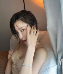 -苏豪路易士·嘉玛发廊