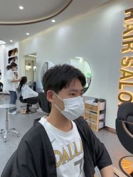 -MOVAN  HAIR莫凡匠人发型屋