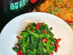 -辣尚瘾·烤鱼·新川菜(牡丹园直营店)