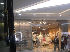 -万达广场(南昌红谷滩店)