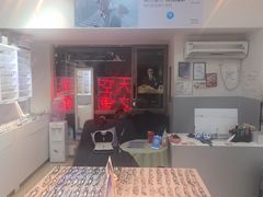 -天空之镜眼镜店蔡司依视路授权店(天通苑店)