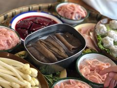 -王婆乔鲜鱼自助火锅(蜀汉路店)