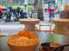 -小团圆糖水铺(襄阳南路店)