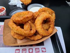 -The Habit Burger Grill 哈比特汉堡(世博店)