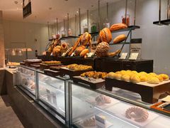 -三亚湾海居雅高铂尔曼度假酒店