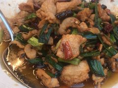 -蔼若春.传承三十年云南菜(金碧公园店)