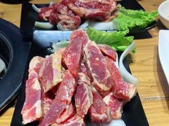 -枣玛露炭火烤肉脊骨锅