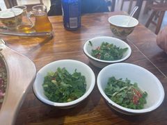 -乡土特色.冷锅鱼.牦牛肉汤锅