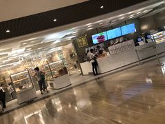 门面-奈雪的茶(市百一店)