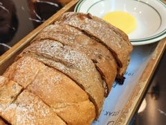 餐前开胃面包-1981牛排西餐厅(海信店)