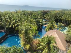 -三亚湾海居铂尔曼度假酒店