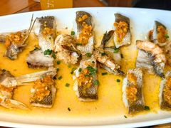 -鸽舞笙平金牌烧鸽子·融合菜(鲁谷店)