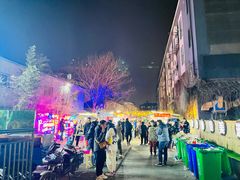 -南湖公园地摊集市