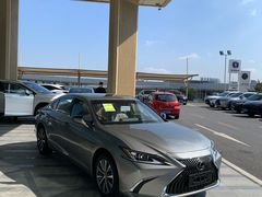 -大连中升雷克萨斯(华北路店)