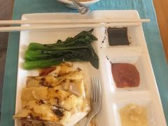 -亚龙湾希尔顿自助餐厅·海鲜·烧烤·沙滩BBQ·现场乐队