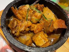黑椒萝卜牛腩-粤小馆(天安云谷店)